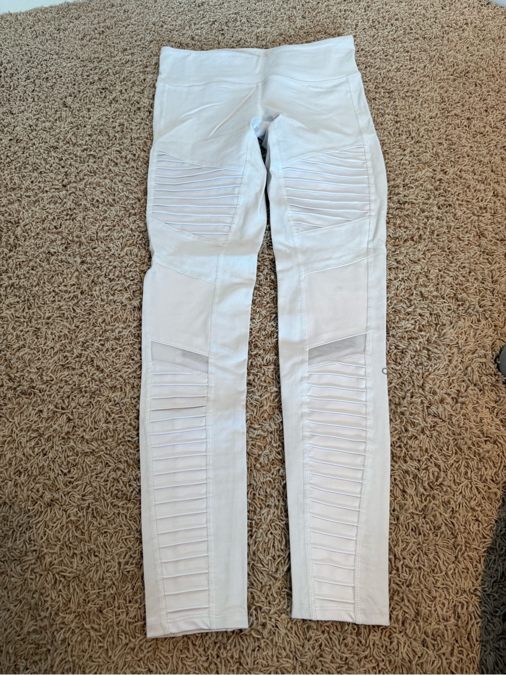 ALO Yoga White Ribbed Moto Leggings with Mesh Insets
